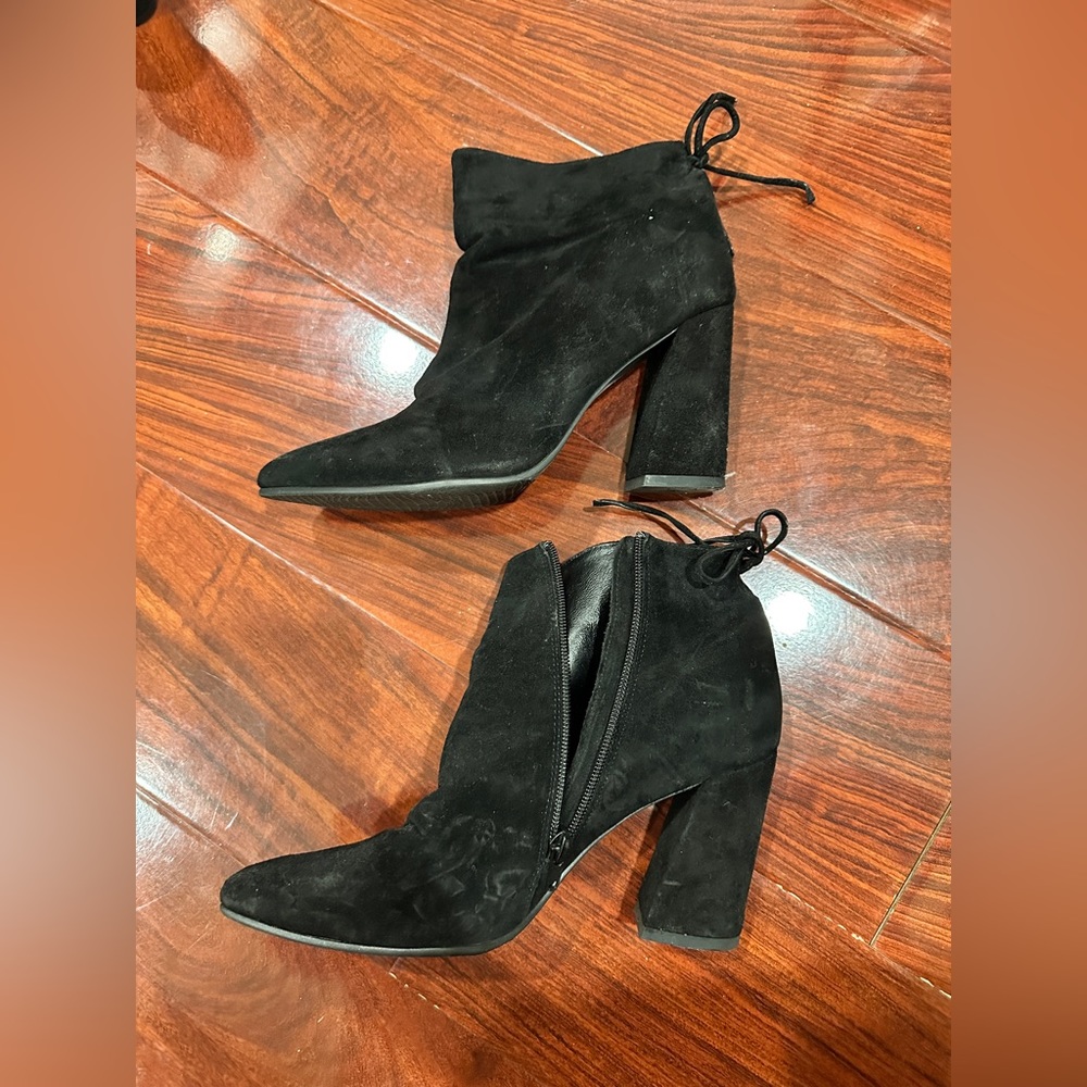 Stuart Weitzman black suede booties size 39